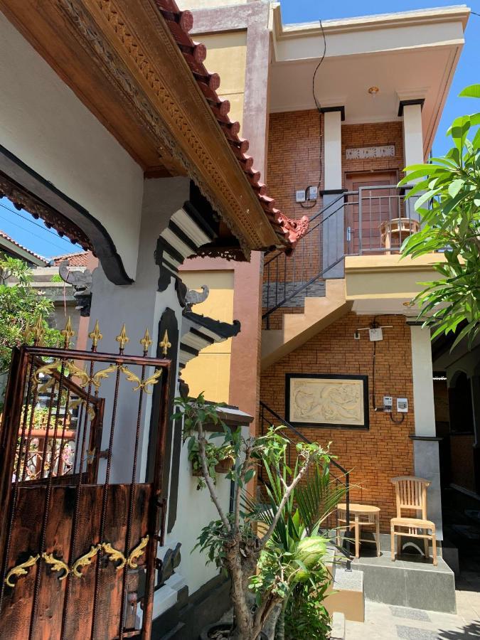 מלון קוטה לומבוק Tirtasuci House מראה חיצוני תמונה